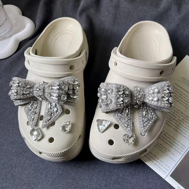Fashion Elegant Bow Shoes Charms Faux Diamond DIY Fashion Accessories Suitable for Hole Shoes, Sandals Holidays Party Gifts