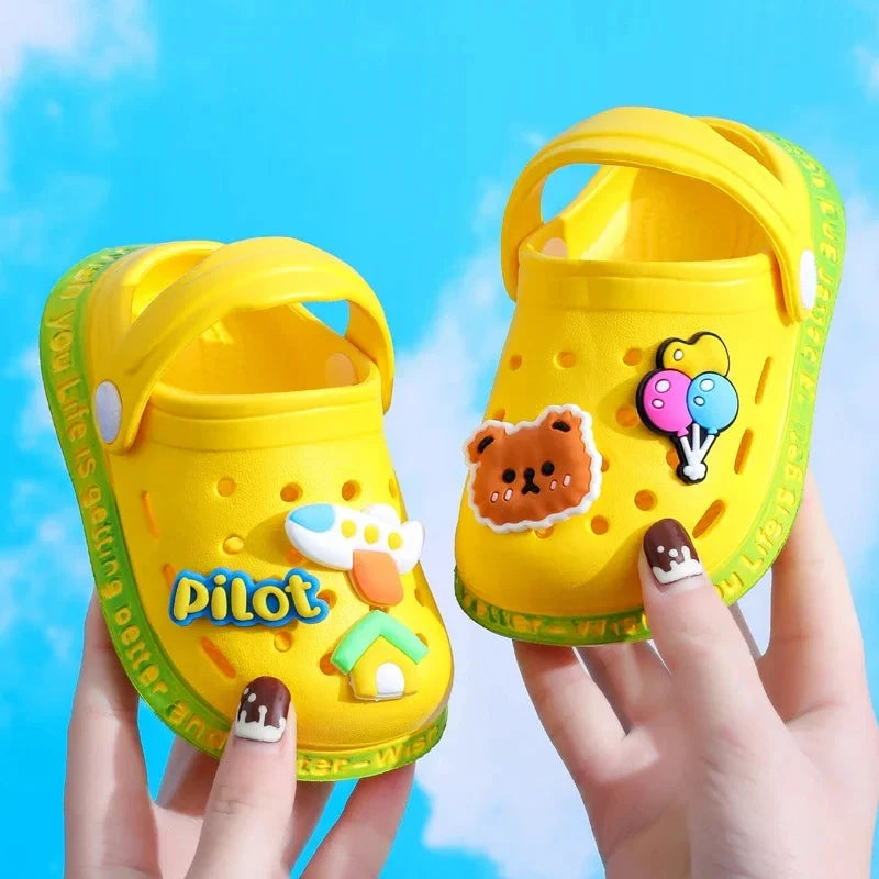 Summer Sandals For Girls Kids Baby Boys Girls Cartoon Baby Sandals Flat Heel Solid Soft Cartoon Slippers Children's Garden Shoes