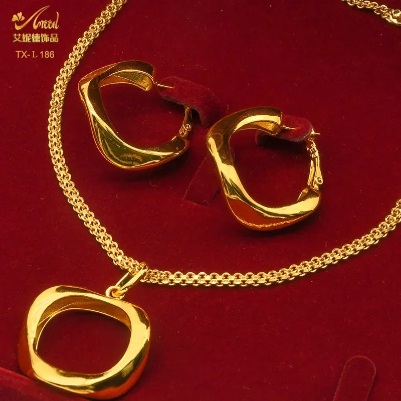 24K Gold-plated Two Piece Copper Jewelry Set India Dubai Jewelry Gold Warped Geometry Necklace Earrings