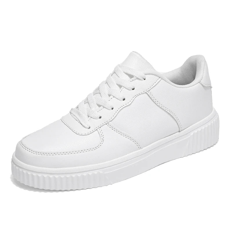 Designer leather men shoes trend white light casual sneakers male Outdoor non-slip walking teenager vulcanized footwear