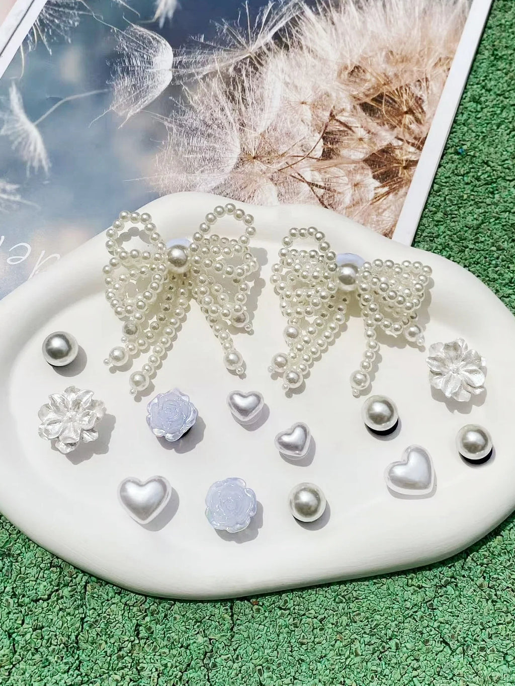 14 pieces of pearl bows, hearts, ABS pearls, roses, flower shoe buckles DIY decorations, multi-functional shoe clip accessories