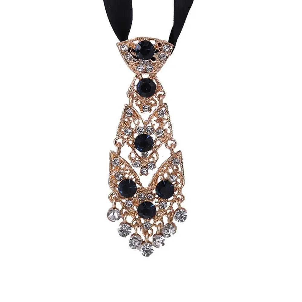 Decorative Unisex Suit Accessories Diamond Crystal Necktie Women Necktie Men Ties Metal Rhinestone Necktie Formal Business Ties
