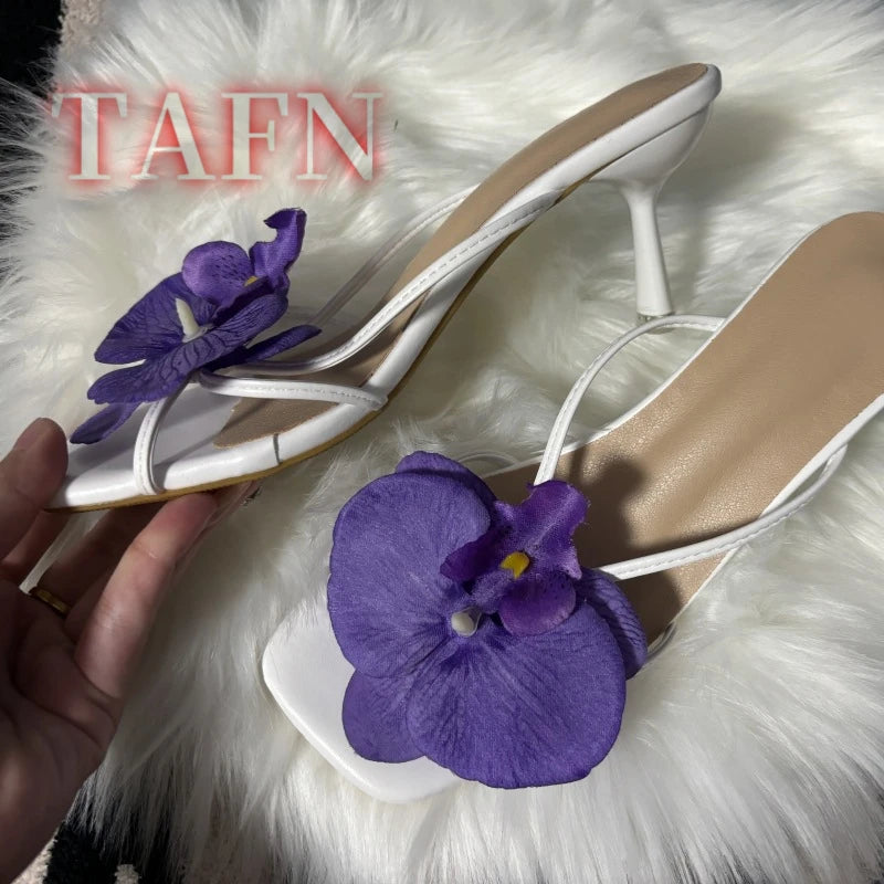Vacation Style Flower Heeled Slippers Women Pink Blue Purple Floral Mules Square Toe Kitten Heel Slipper Fashion Beach Sandals