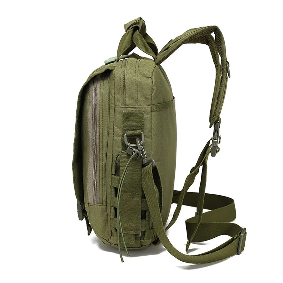 Tablet computer backpack, outdoor adventure tactical camouflage backpack, outdoor small waterproof backpack