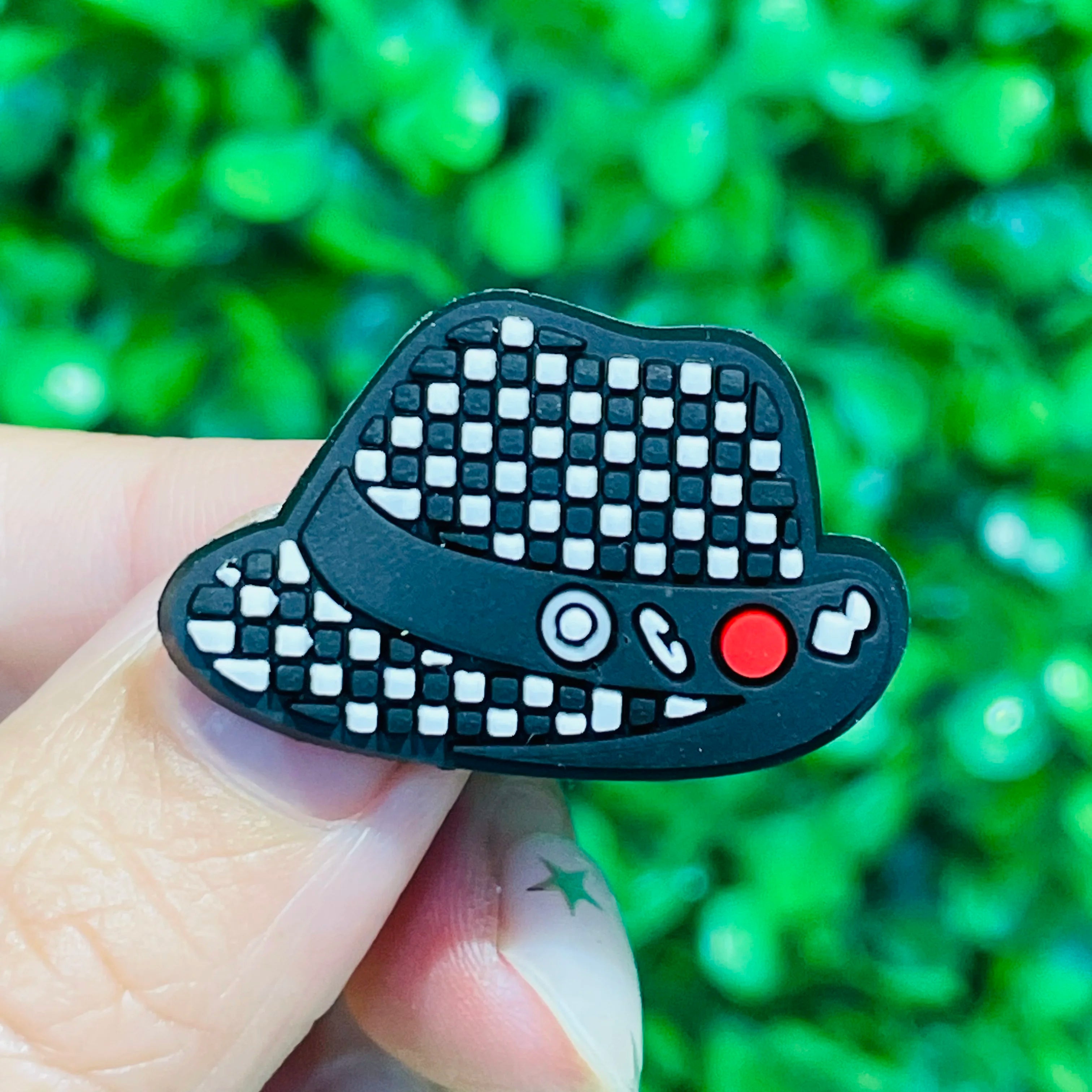 1-17PCS PVC Shoe Charms Fit Wristbands Music Life Rock Star Hole Slipper Decoration Shoe Buckle Button Accessories Adult Gift