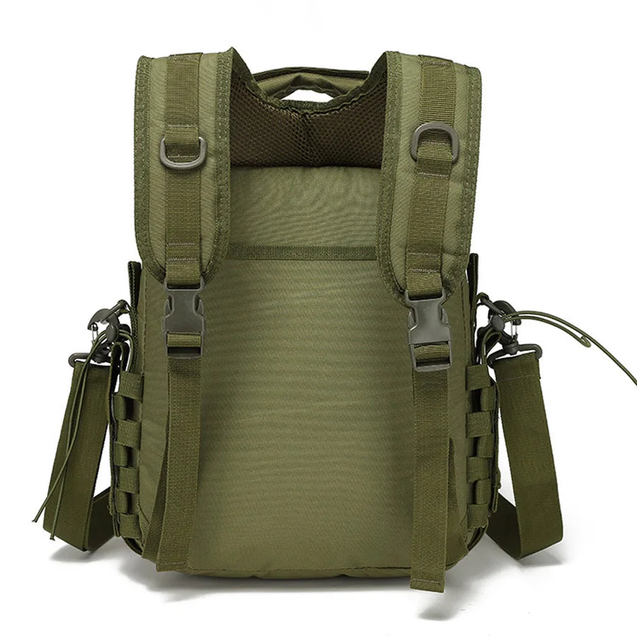 Tablet computer backpack, outdoor adventure tactical camouflage backpack, outdoor small waterproof backpack